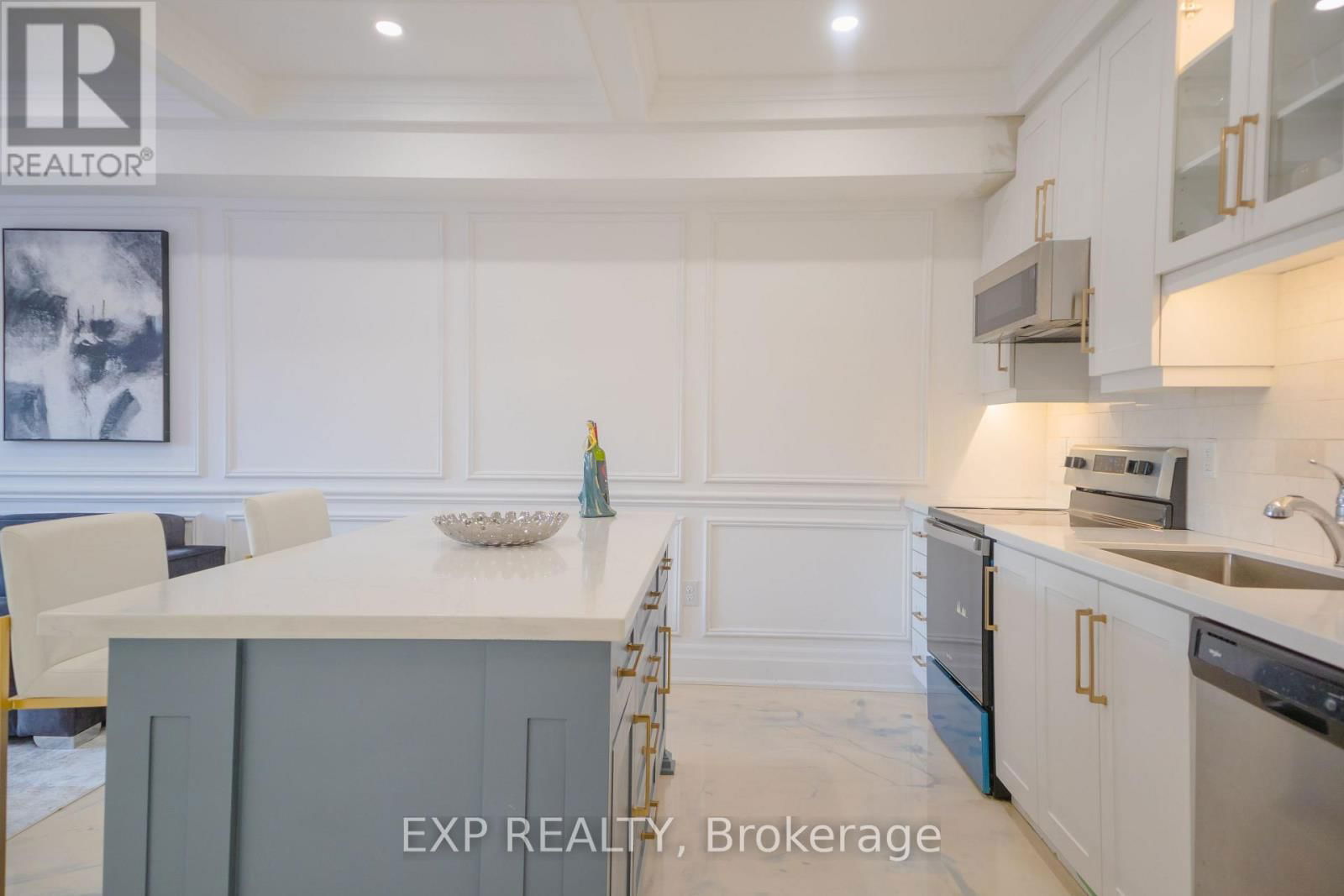 206 - 10 CULINARY LANE Image 19