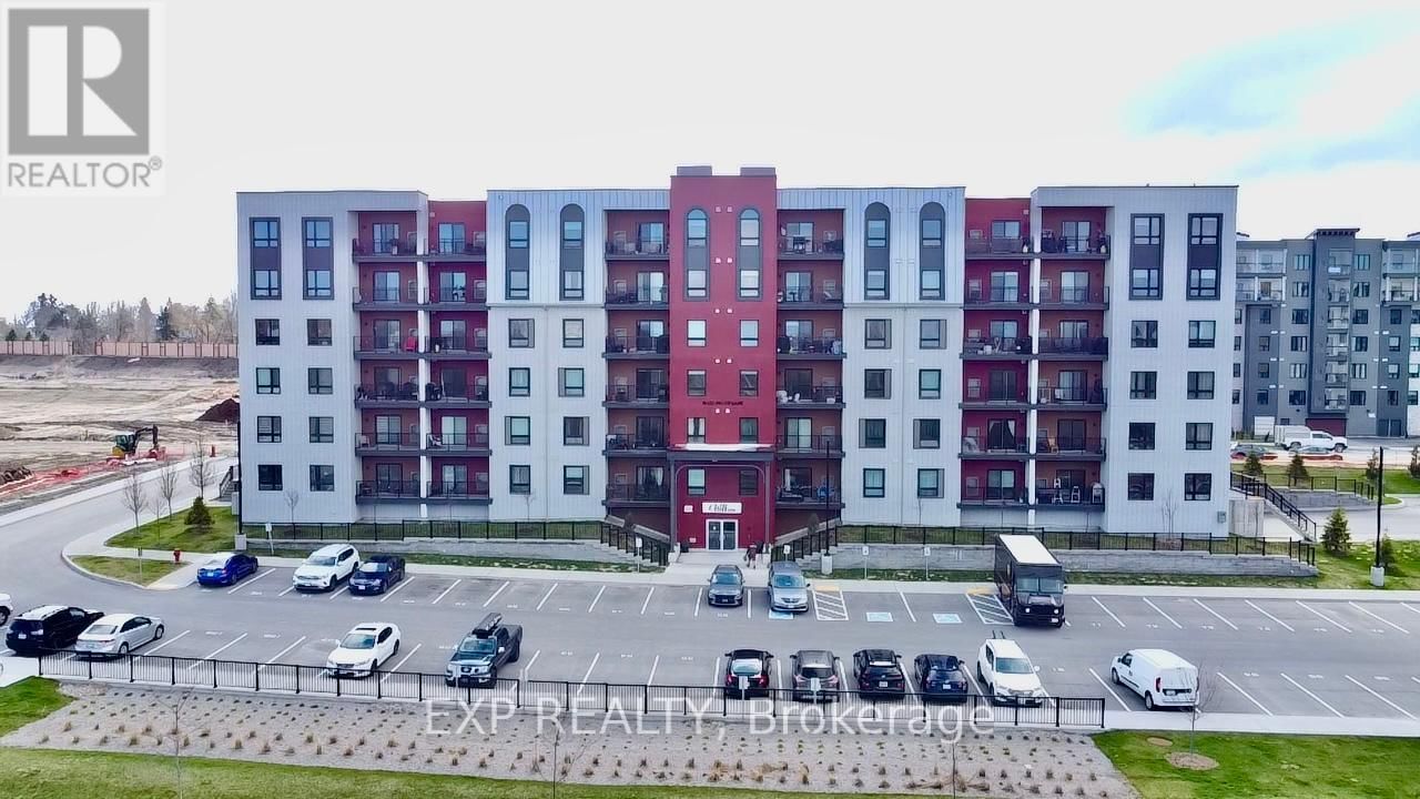 206 - 10 CULINARY LANE Image 3