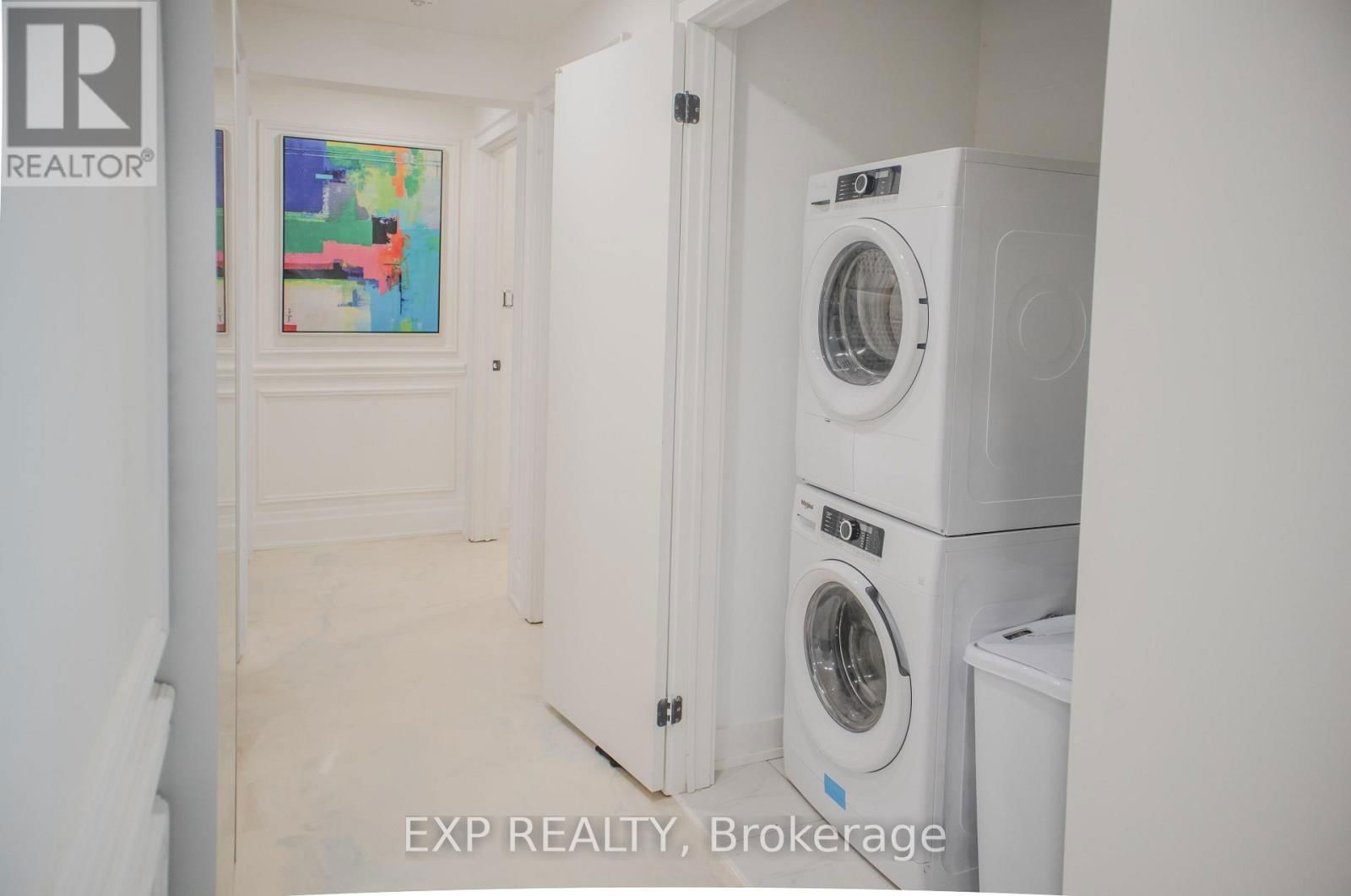 206 - 10 CULINARY LANE Image 39