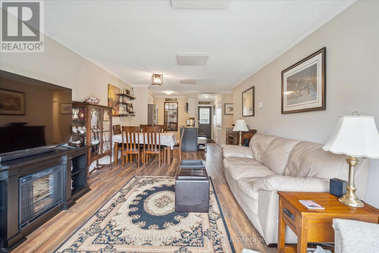 5 - 51 LAGUNA PARKWAY Image 15