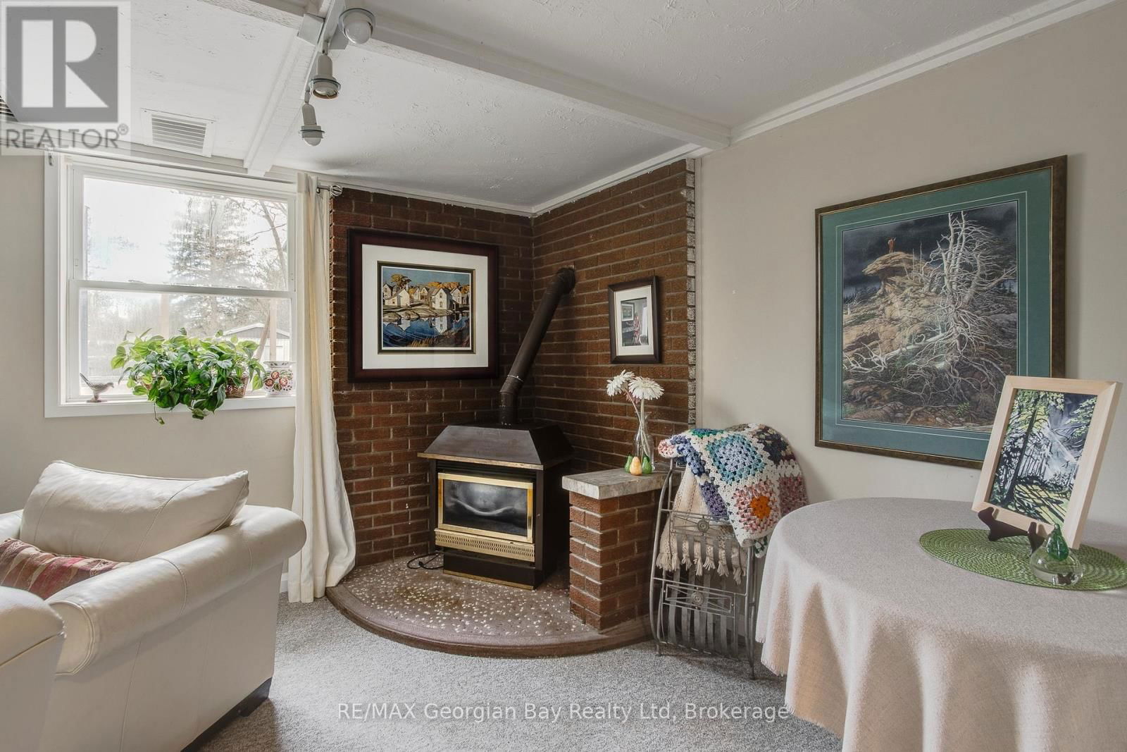 338 SEVENTH STREET Image 19