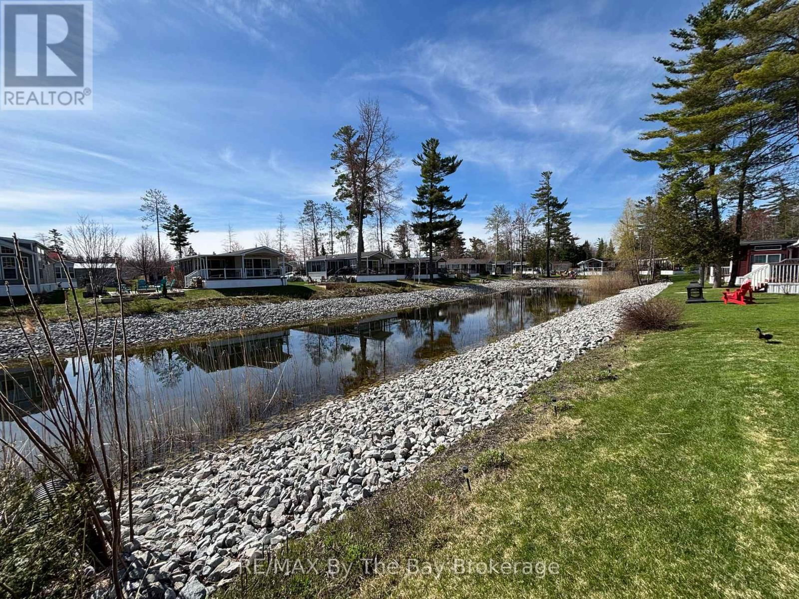 9 KENORA TRAIL Image 29