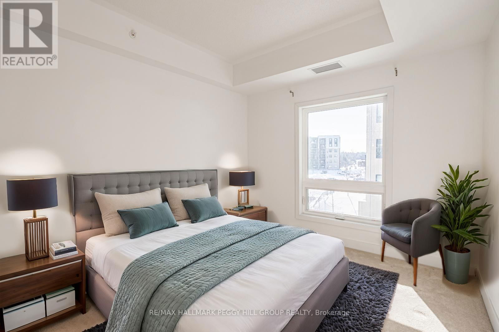 215 - 4 SPICE WAY Image 7