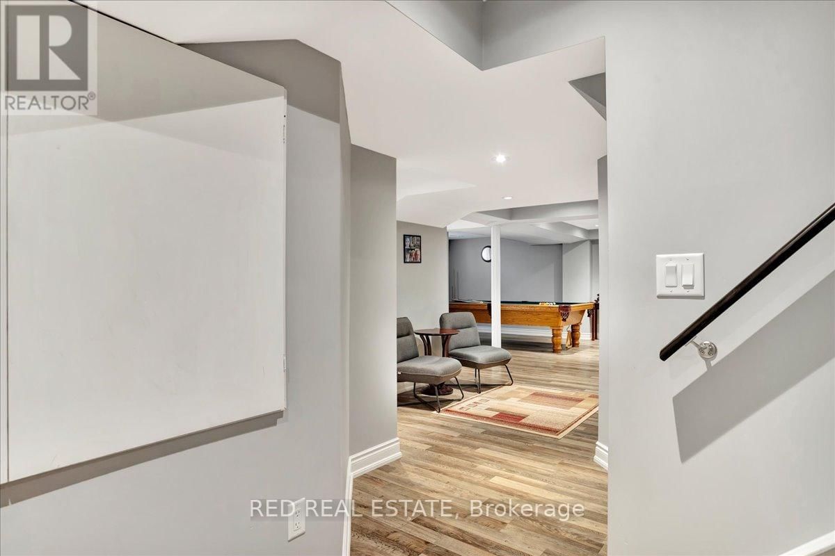 117 WINCHESTER TERRACE Image 38