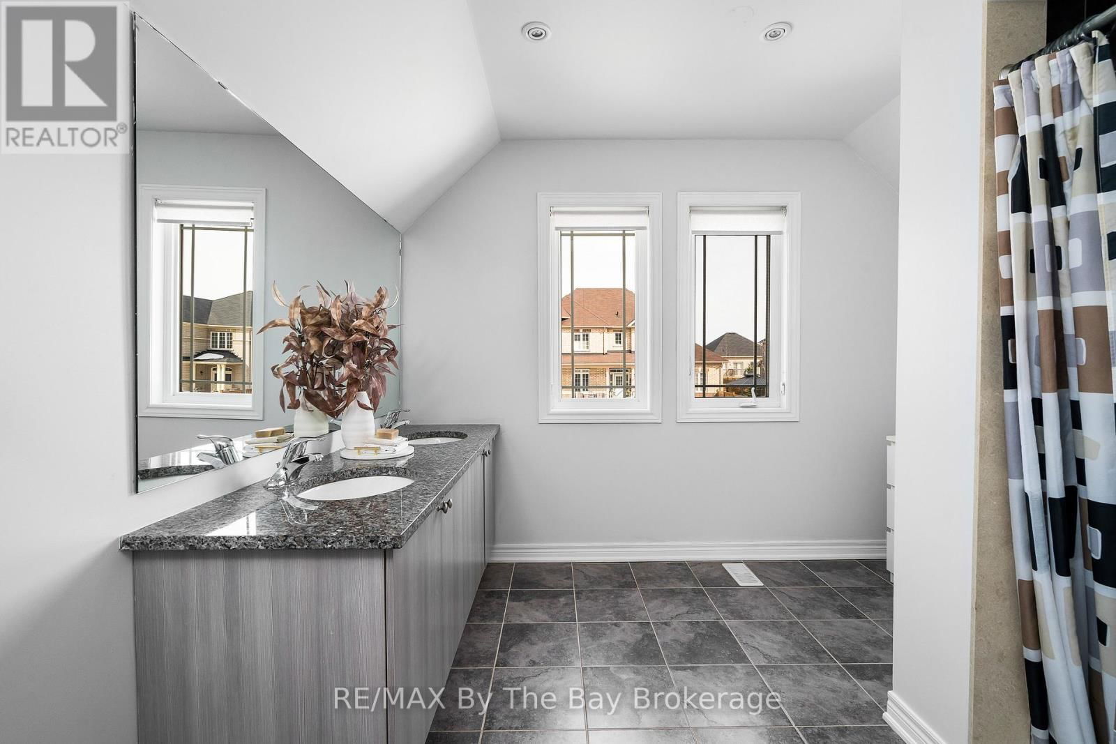35 FALVO STREET Image 20