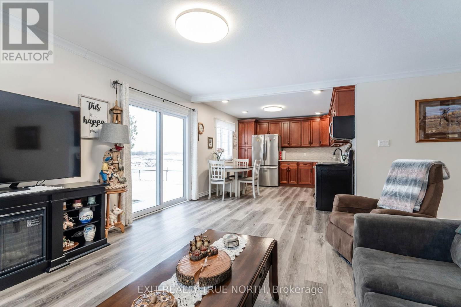 5 HEMLOCK AVENUE Image 7