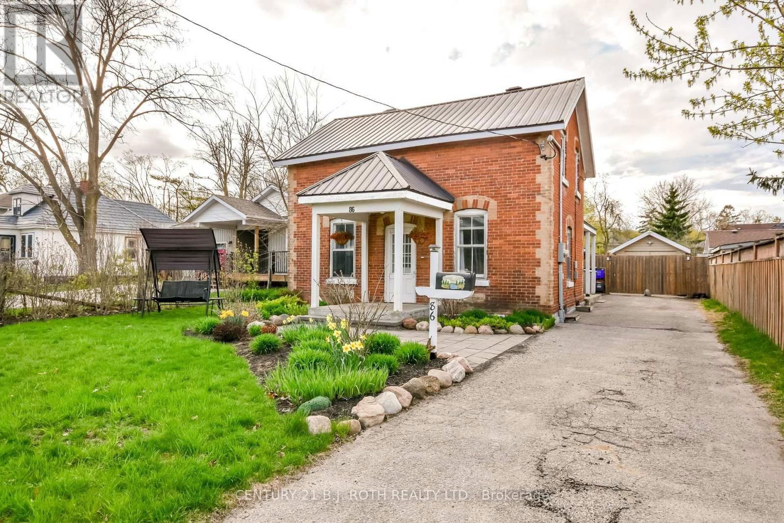 86 HENRY STREET Image 1