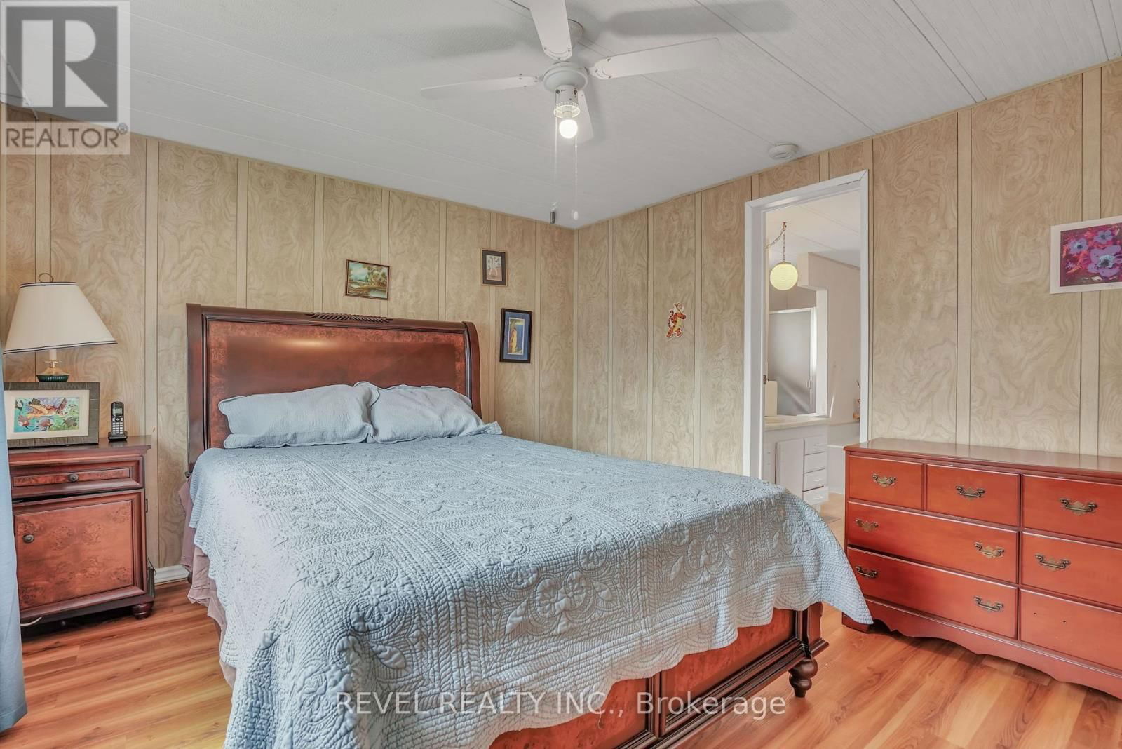3 TAMARACK DRIVE Image 28