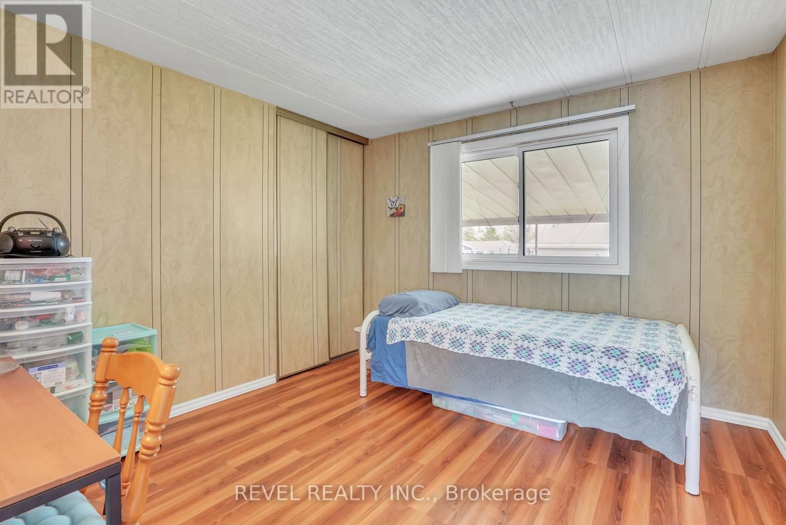 3 TAMARACK DRIVE Image 33