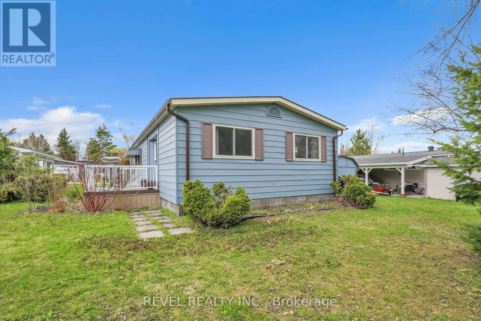 3 TAMARACK DRIVE Image 6