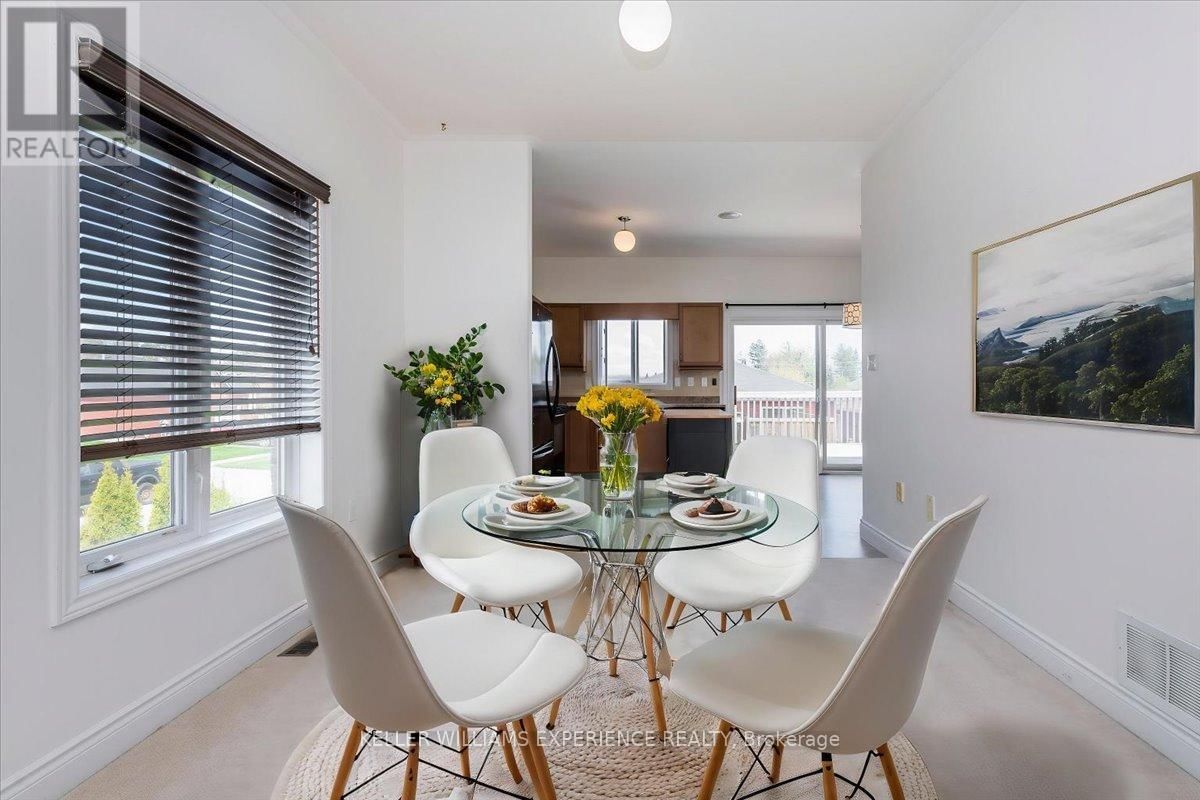33 PRIMROSE CRESCENT Image 11