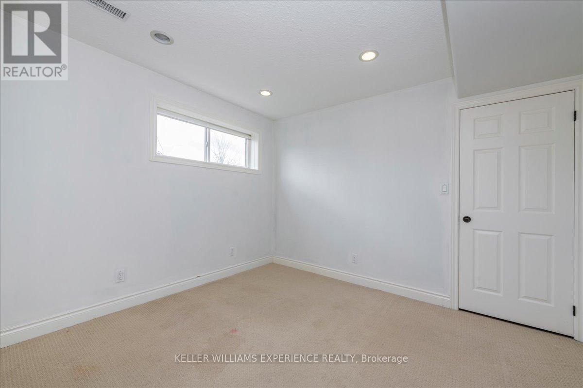 33 PRIMROSE CRESCENT Image 26
