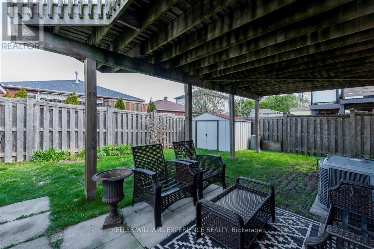 33 PRIMROSE CRESCENT Image 29