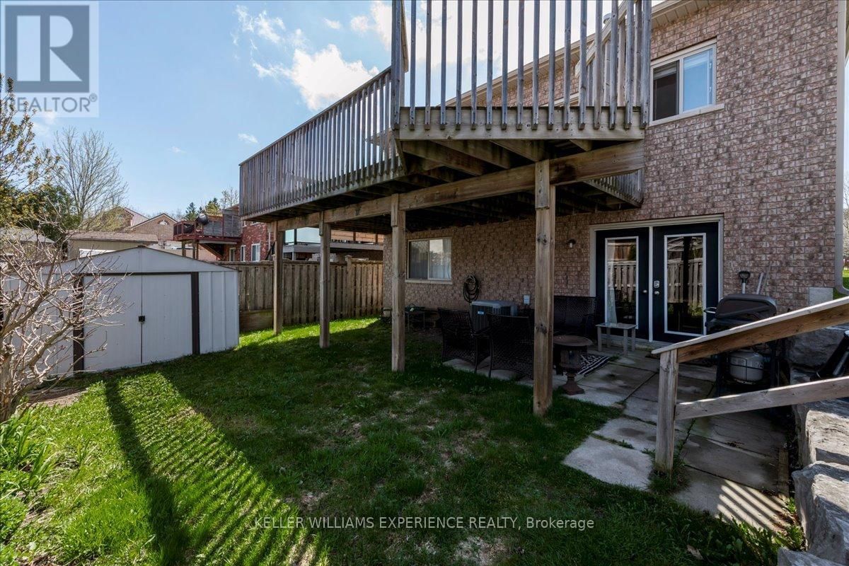 33 PRIMROSE CRESCENT Image 30