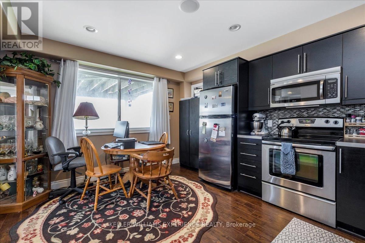 33 PRIMROSE CRESCENT Image 35
