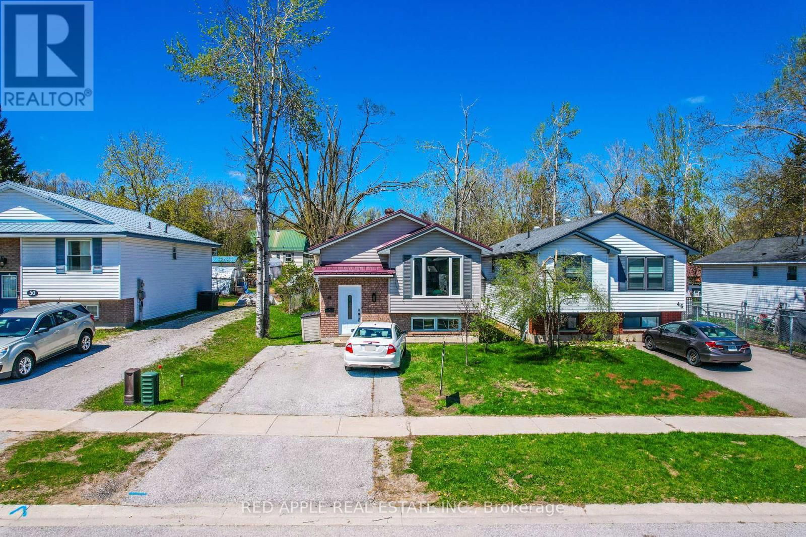 48 LOUISE LANE Image 2