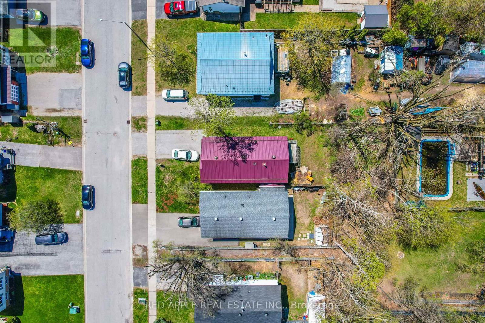 48 LOUISE LANE Image 24