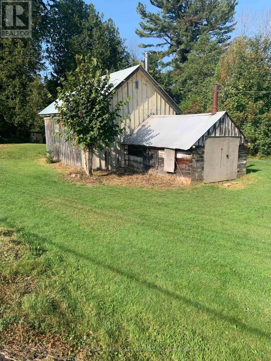 3520 BENNETT AVENUE Image 2
