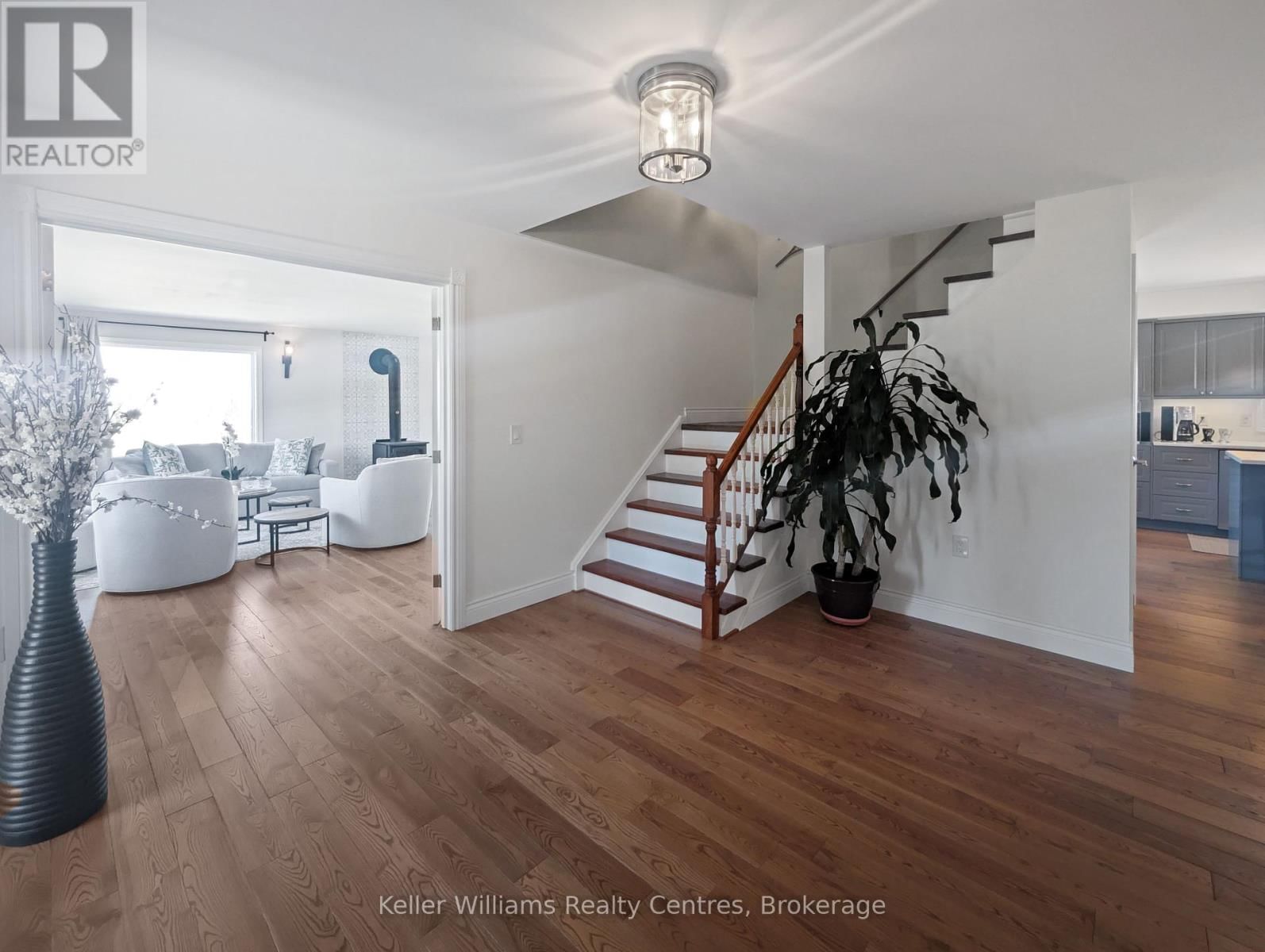 2219 COUNTY RD 42 Image 12