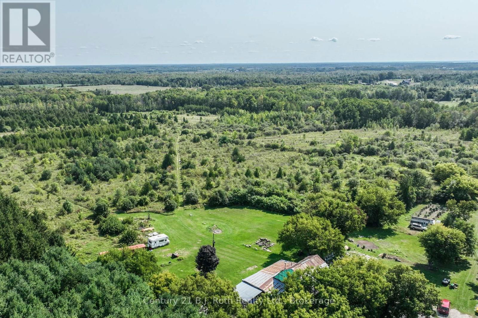 5135 SIDEROAD 25 Image 18