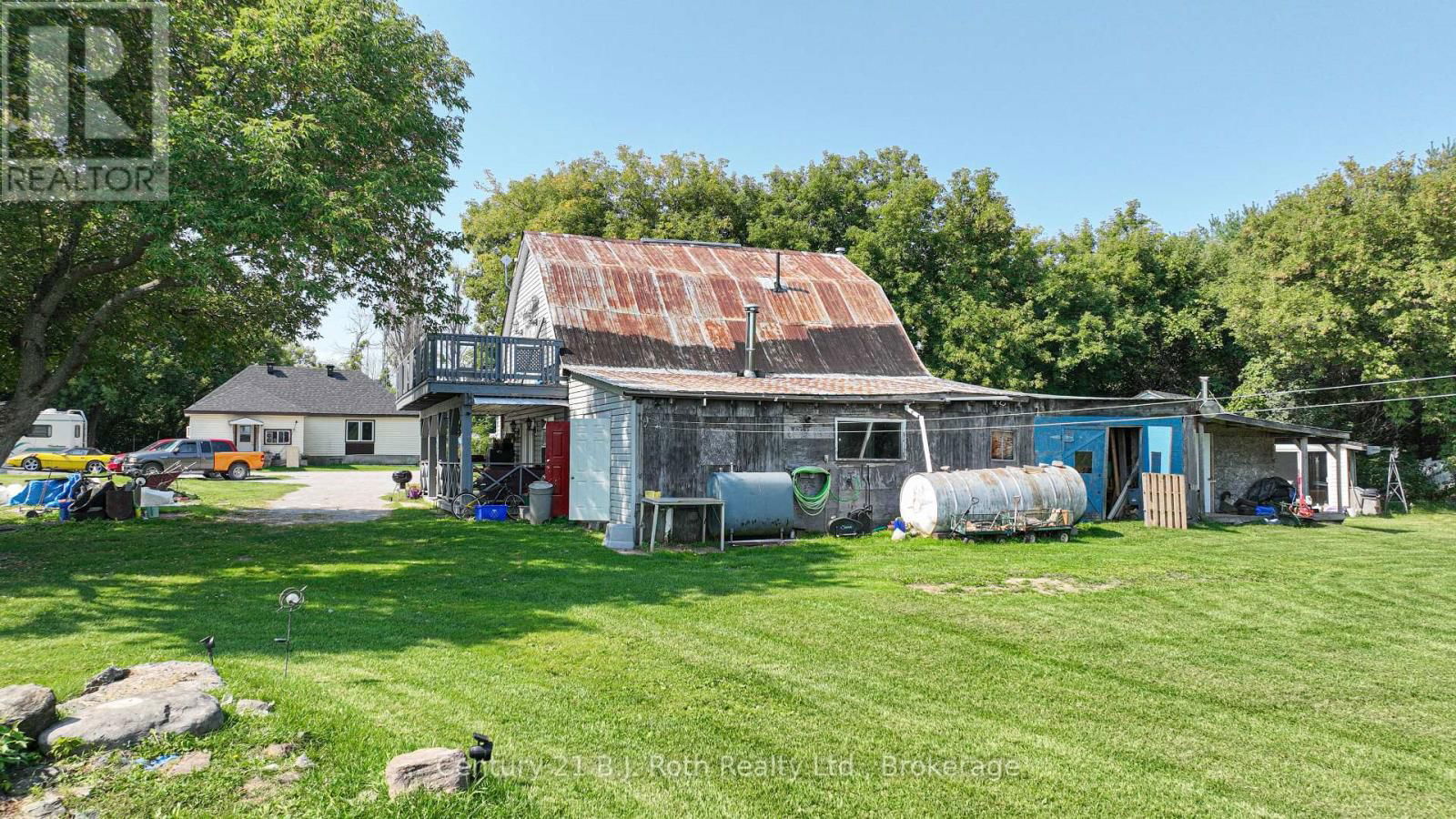 5135 SIDEROAD 25 Image 21