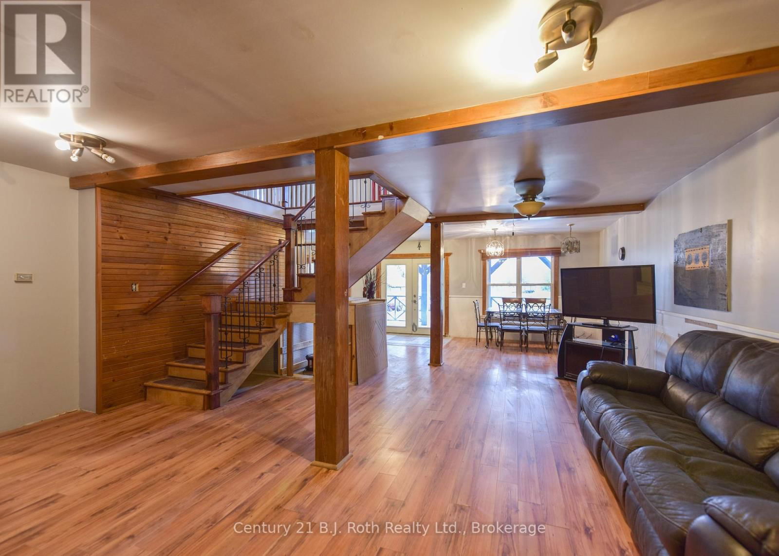5135 SIDEROAD 25 Image 32
