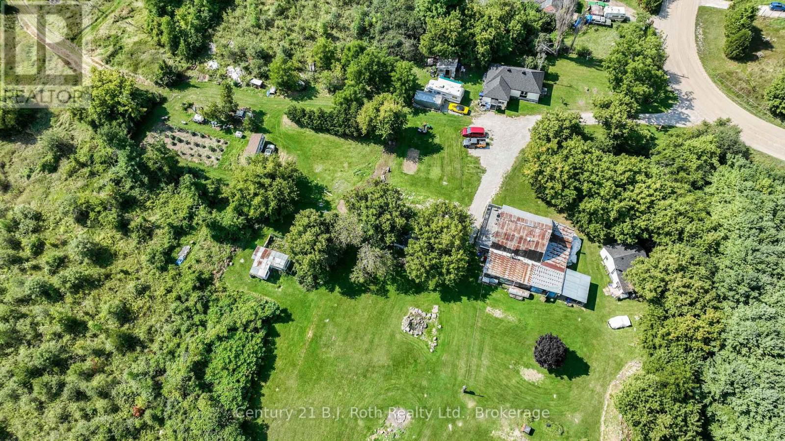 5135 SIDEROAD 25 Image 6