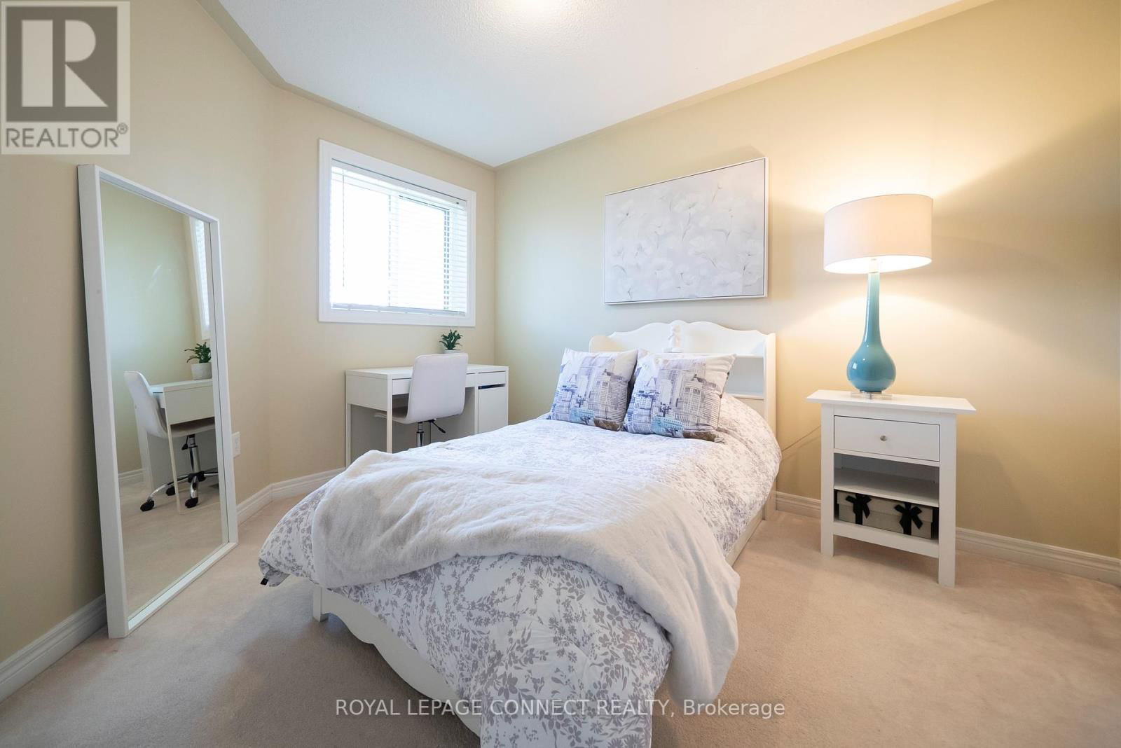 32 PRINCE GEORGE CRESCENT Image 35