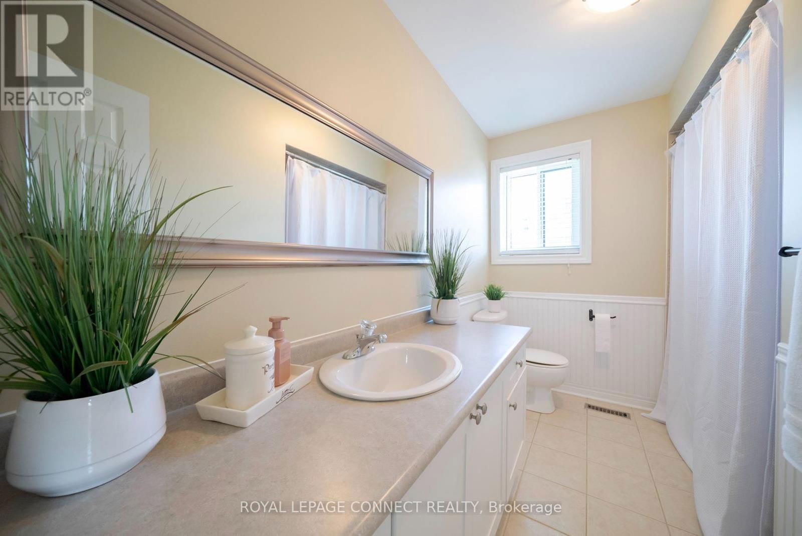 32 PRINCE GEORGE CRESCENT Image 36