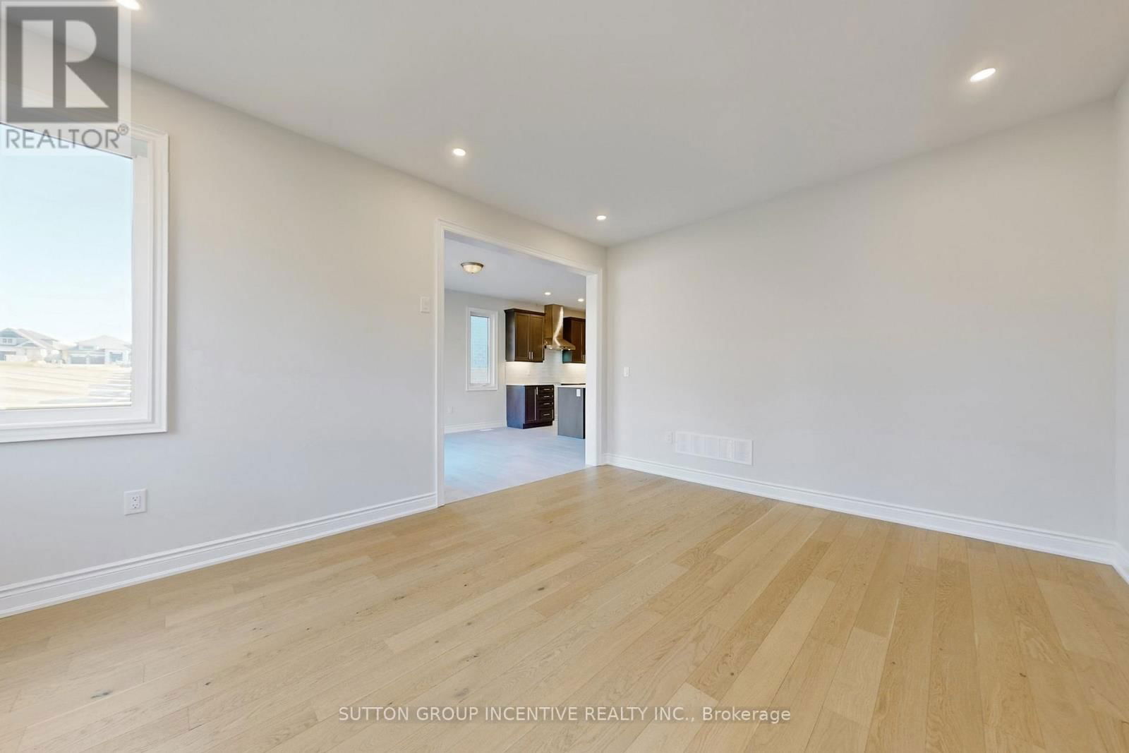 2968 MONARCH DRIVE Image 11