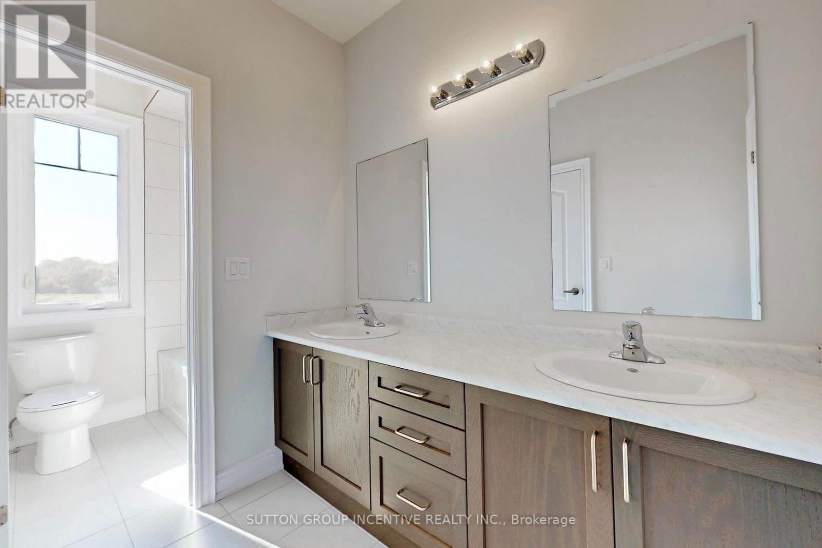 2968 MONARCH DRIVE Image 21