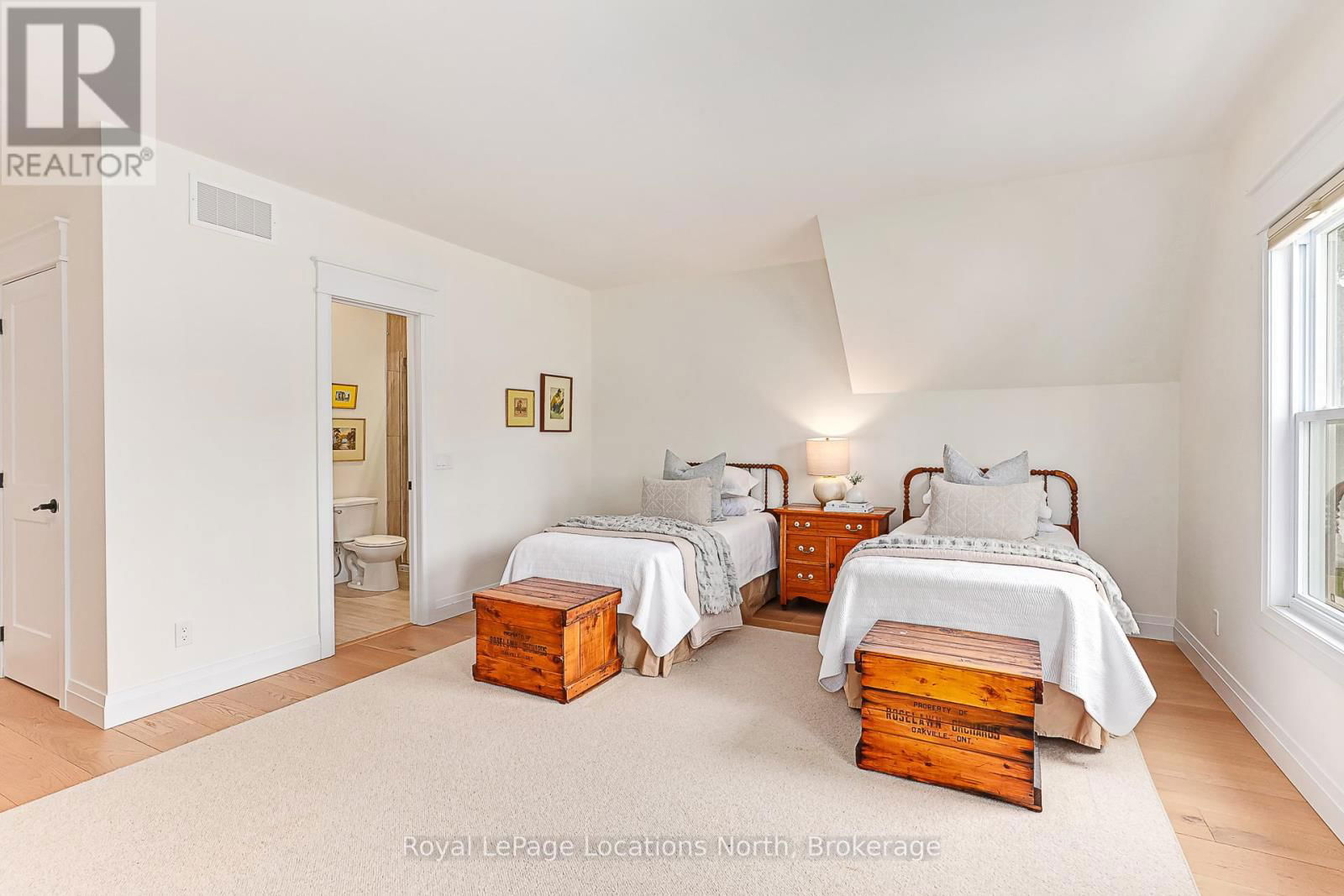 158 CEDAR STREET Image 27