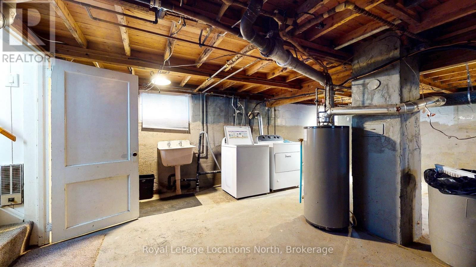 452 HURONTARIO STREET Image 22