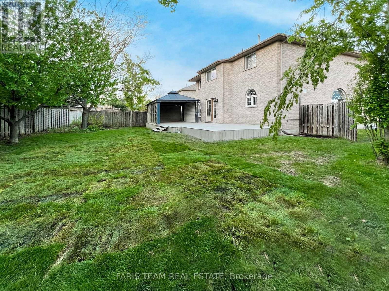 10 REBECCA COURT Image 32