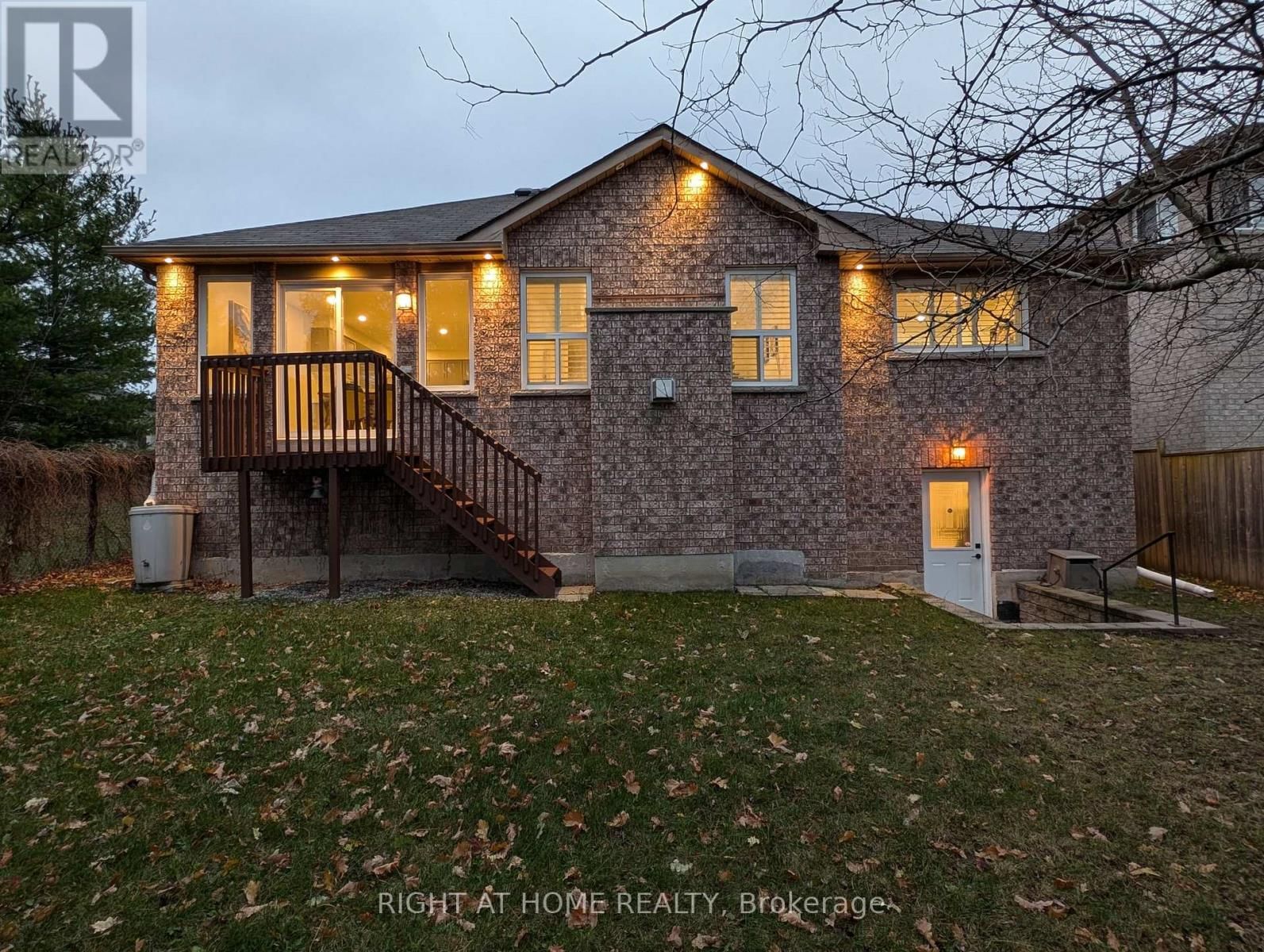 16 IMPERIAL CROWN LANE Image 33