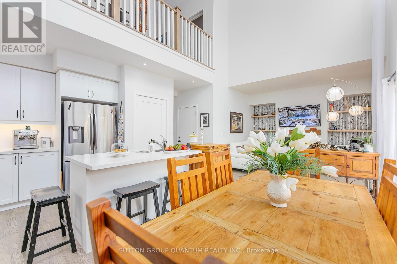 35 RUBY CRESCENT Image 18
