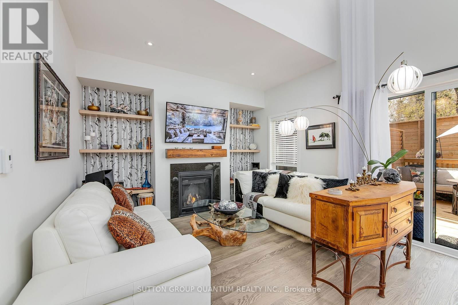 35 RUBY CRESCENT Image 20