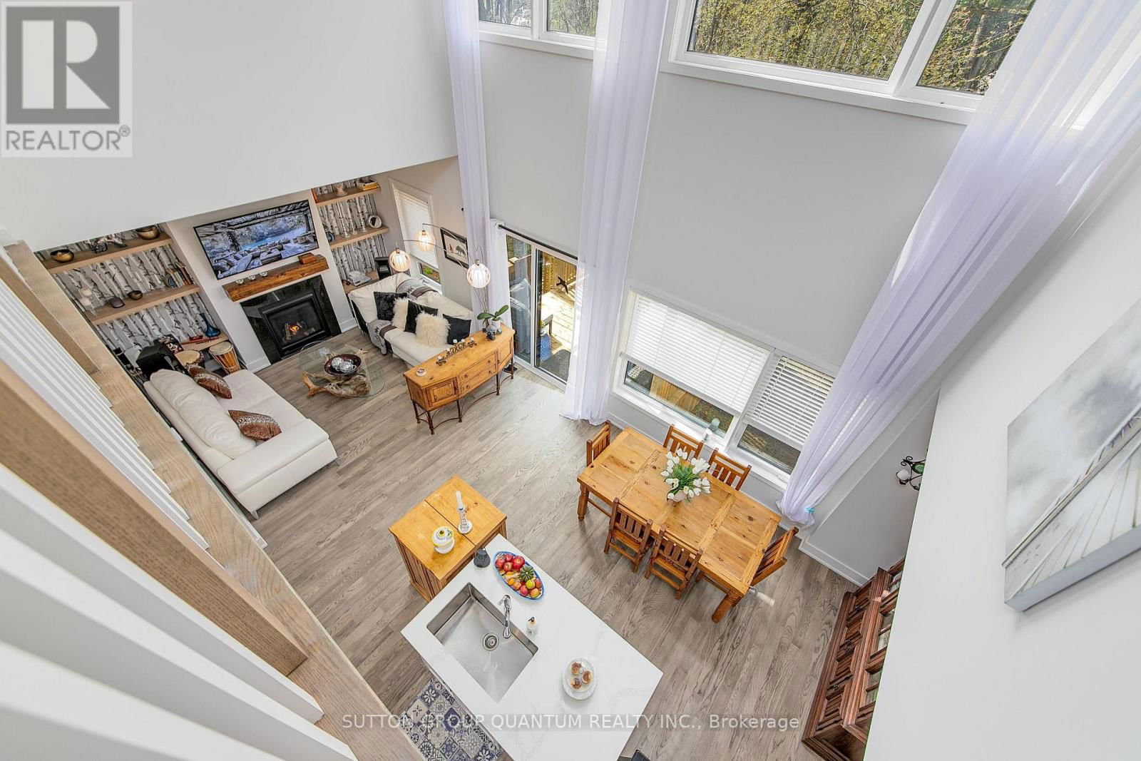 35 RUBY CRESCENT Image 27