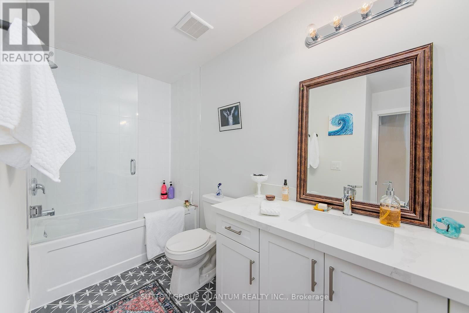 35 RUBY CRESCENT Image 36