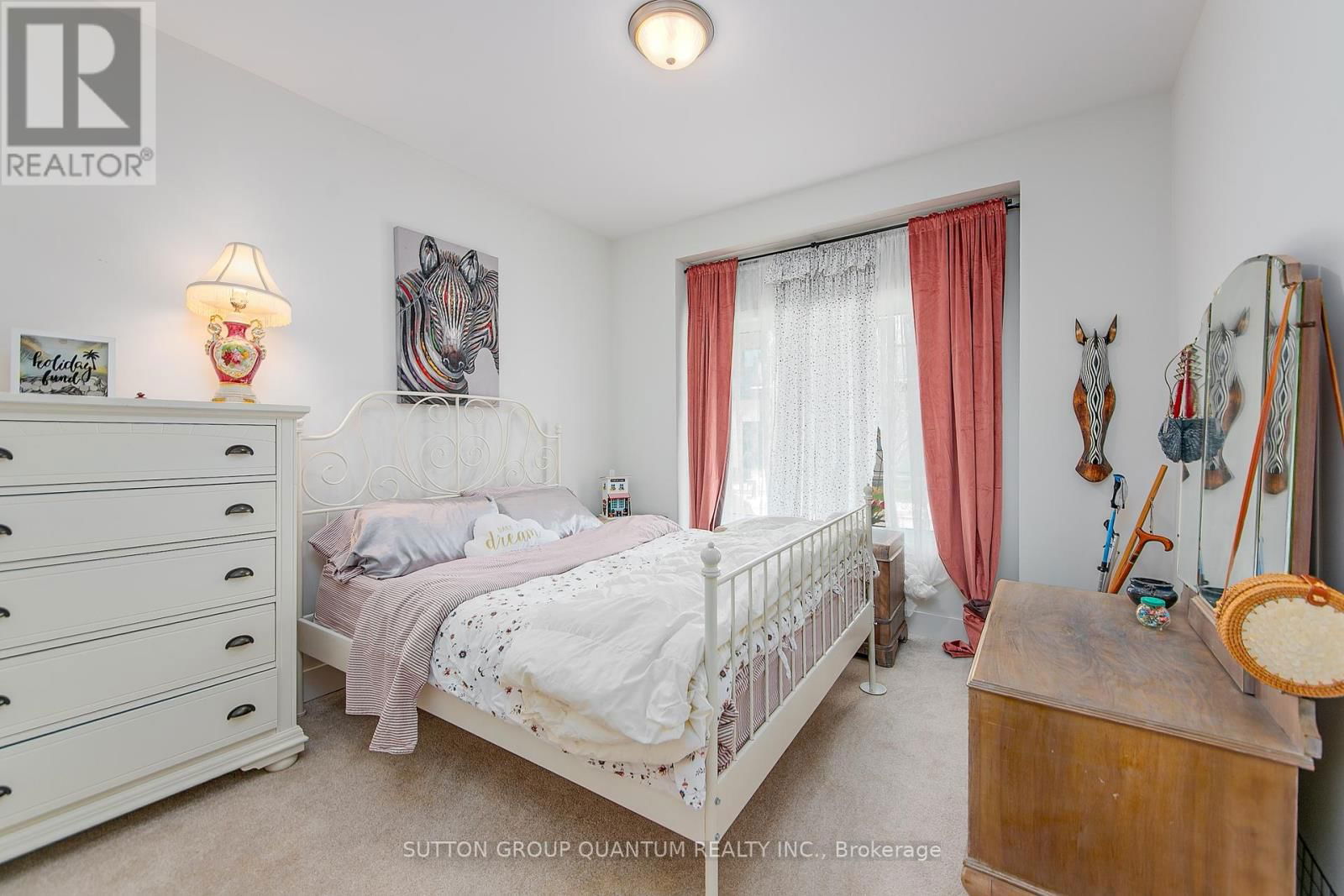 35 RUBY CRESCENT Image 6