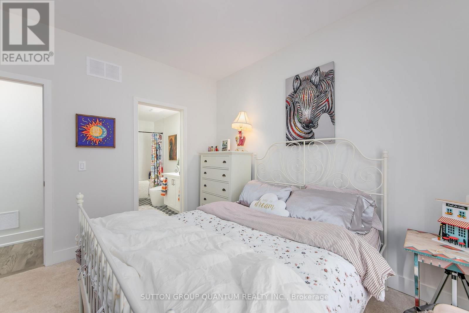35 RUBY CRESCENT Image 7