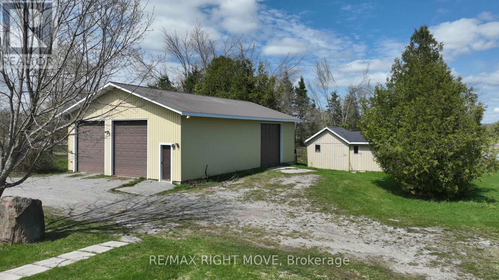 2723 MONCK ROAD Image 8