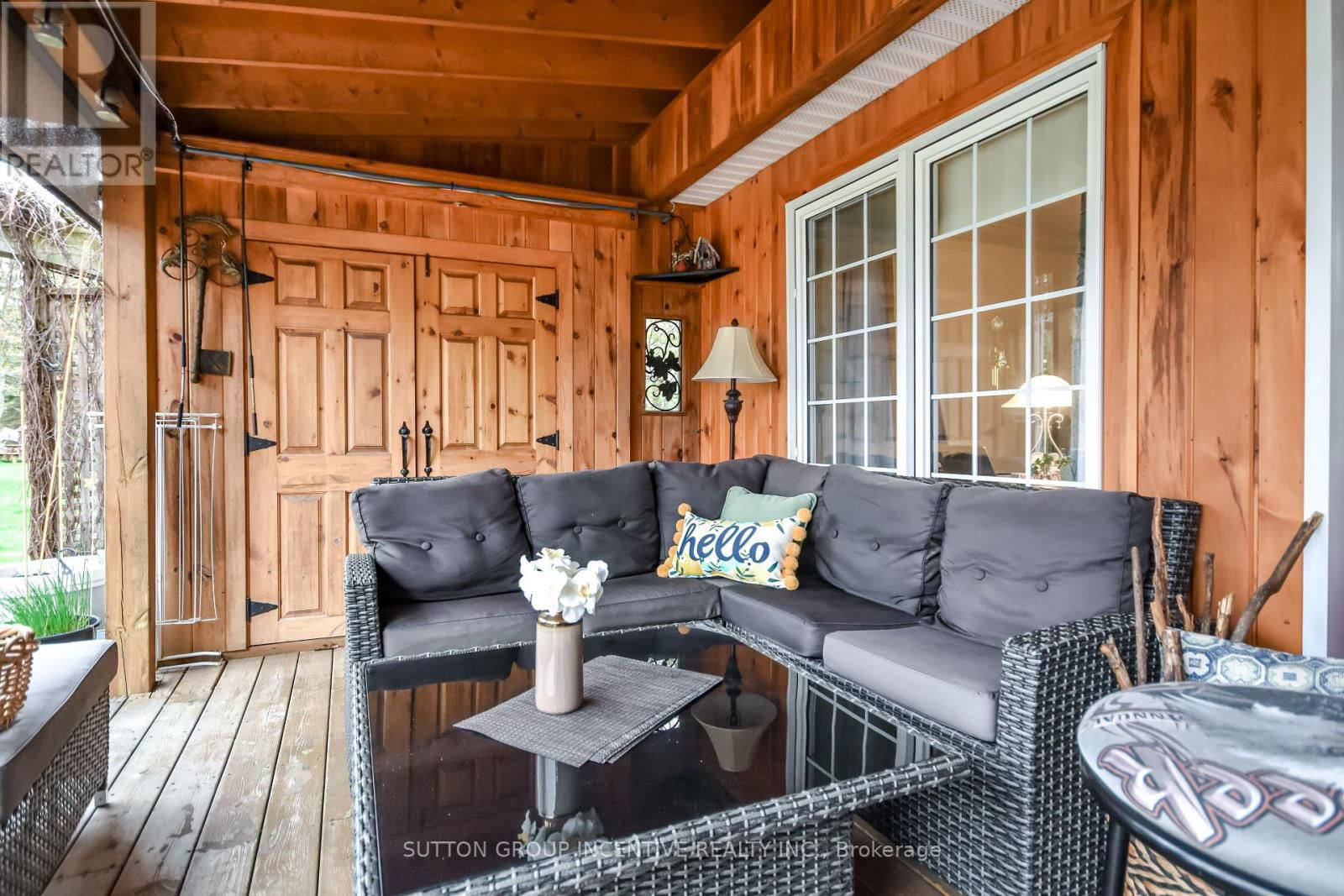 287 EDGEHILL DRIVE Image 14