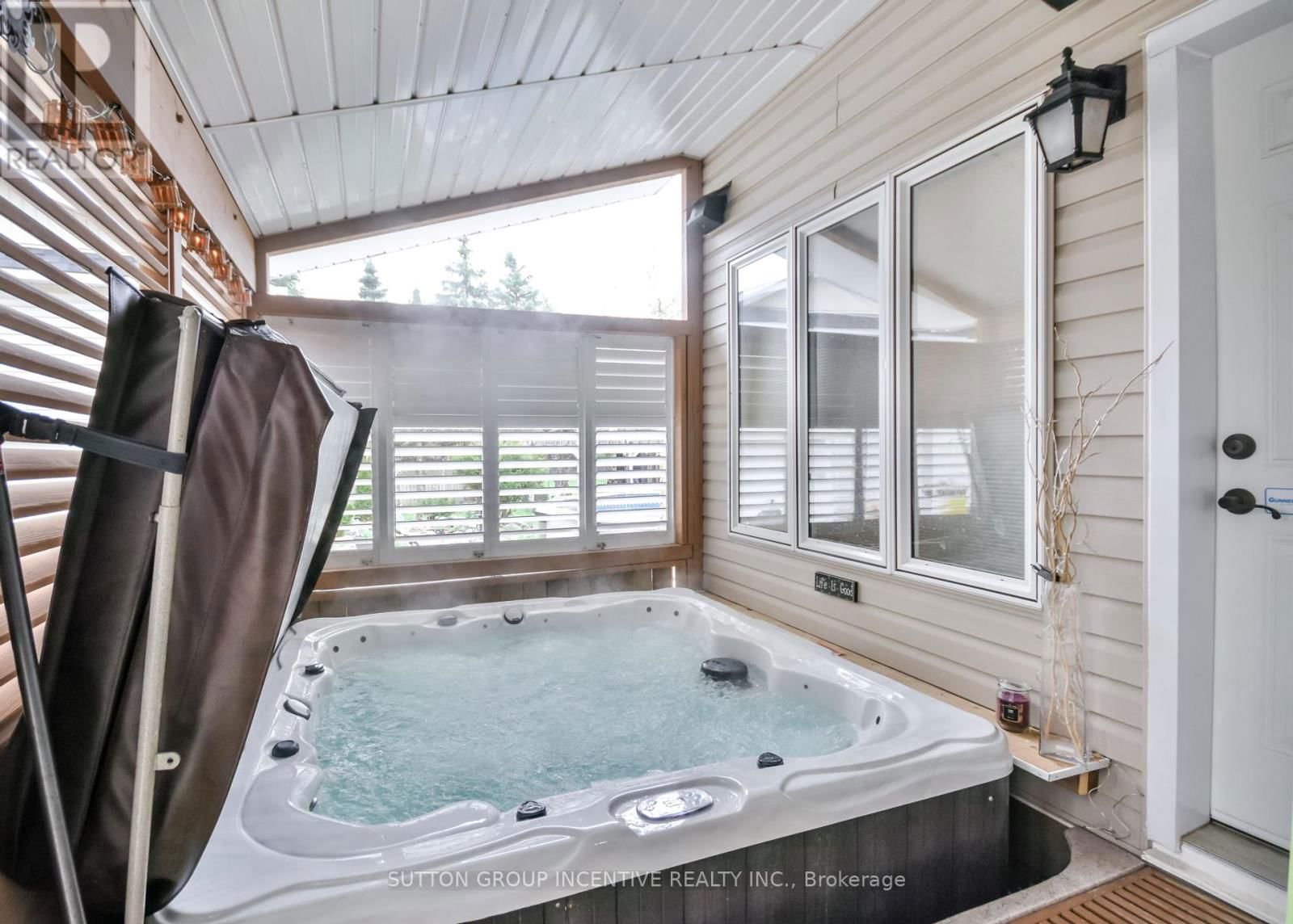287 EDGEHILL DRIVE Image 23