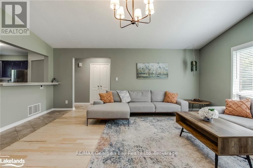 50 LEONARD ROAD Image 9