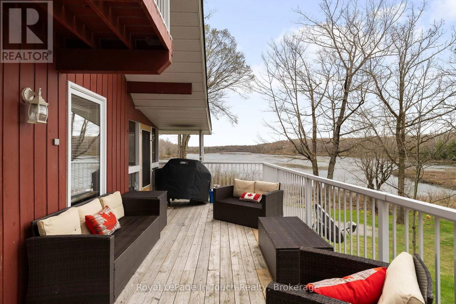 1472 OTTER POINT ROAD Image 44