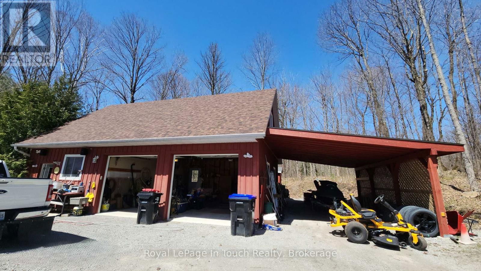1472 OTTER POINT ROAD Image 45