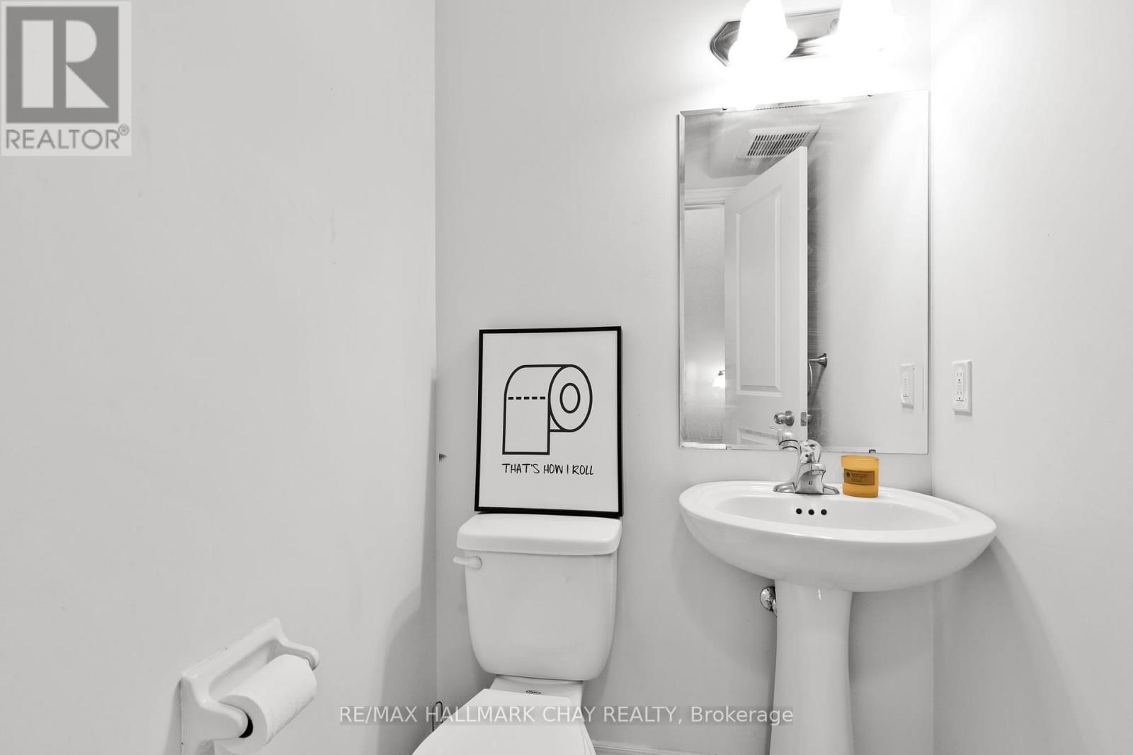 6 - 1 LEGGOTT AVENUE Image 11