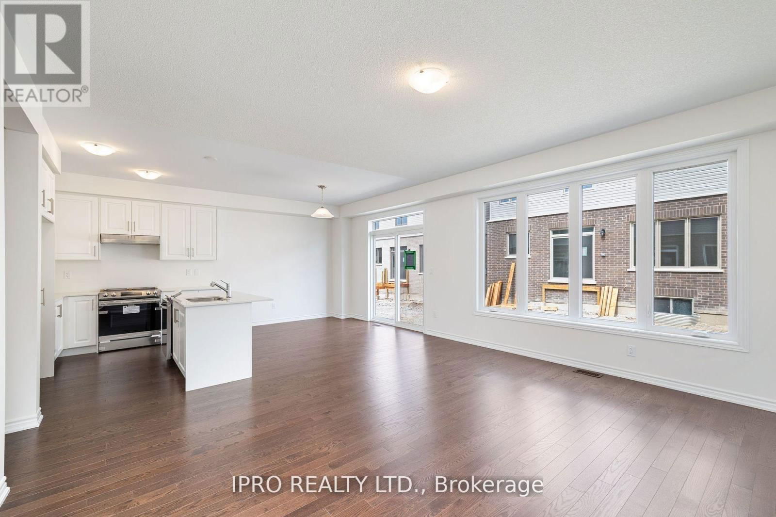 11 PHOENIX BOULEVARD Image 13