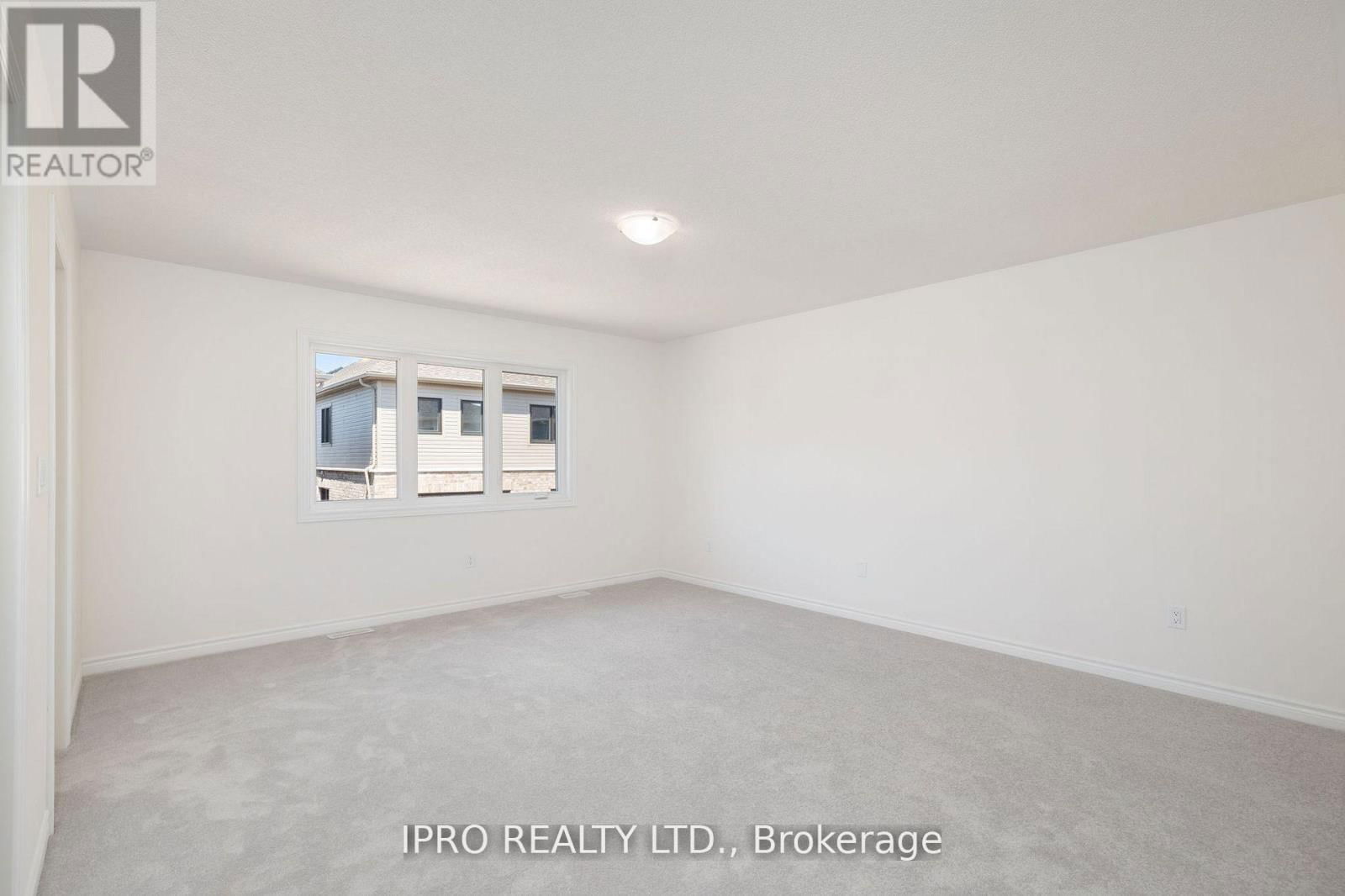 11 PHOENIX BOULEVARD Image 24